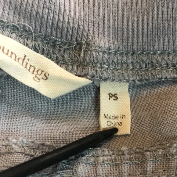 Soft Surroundings Gray Pants Size PS 100% Ramie Color is Soft Gray - Picture 8 of 10